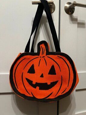 Viral Pumpkin Mini Tote